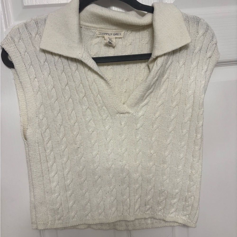 Happily Grey Women's Cream Cable Knit Sweater Vest. Medium